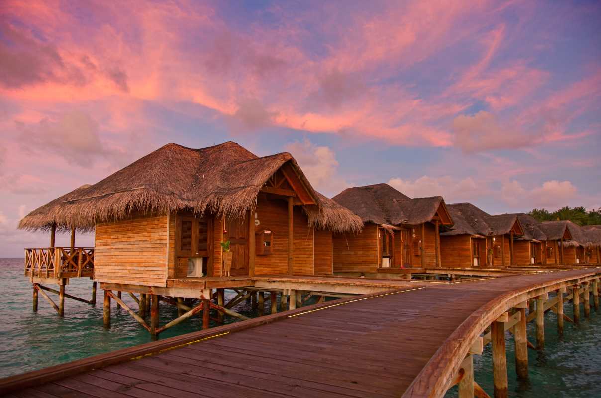 Choose the Perfect Overwater Bungalow for a Tropical Escape