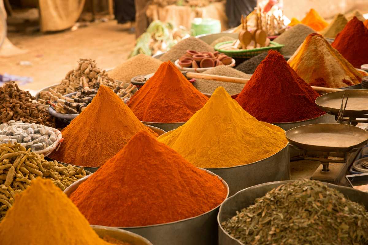 Spice Markets With Authentic Culinary Souvenirs
